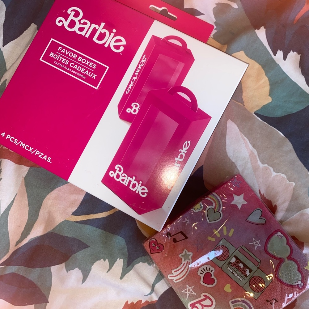 Barbie Pink Favor Boxes